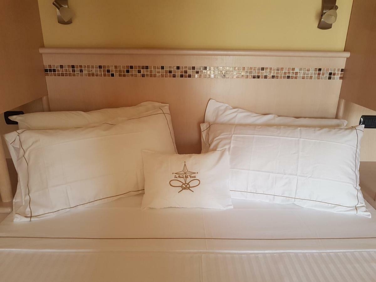 La Rosa Dei Venti Bed & Breakfast Zambrone Exterior photo